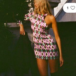 Zara bloggers favorite stain effect Geo  print shoulder dressprint